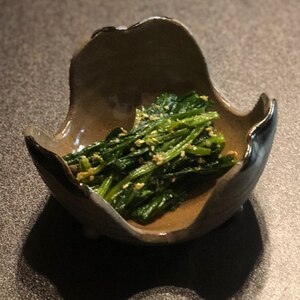 お弁当にも♪レンジでほうれん草の胡麻和え☆